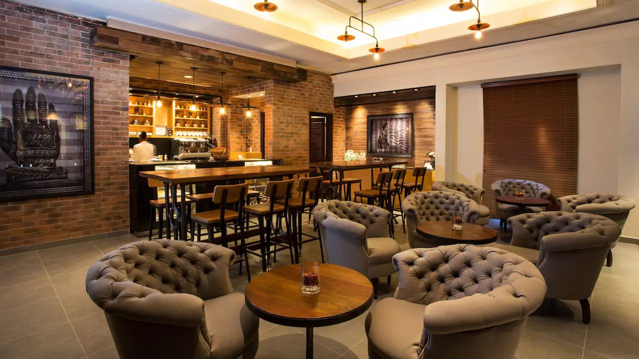 GrindZ coffee bar at Hyatt Zilara Rose Hall featuring specialty coffees, fresh pastries, and a relaxed café atmosphere.